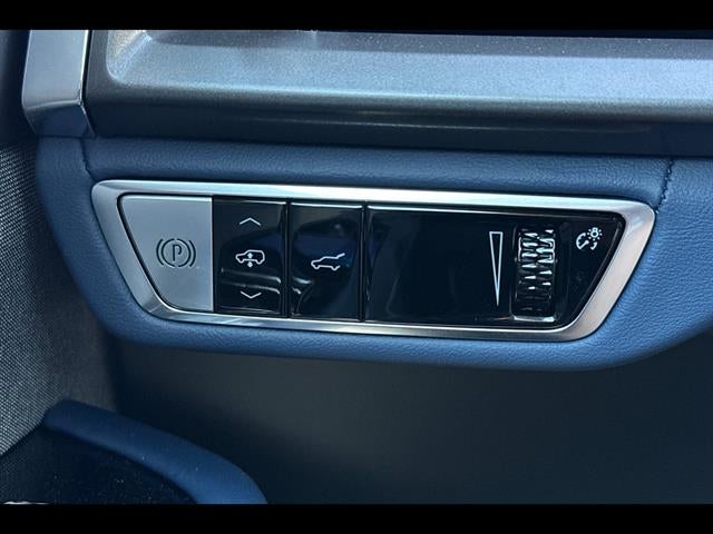 2026 Cadillac VISTIQ Premium Luxury