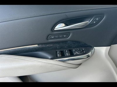 2023 Cadillac XT4 AWD Premium Luxury