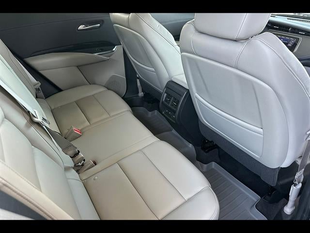 2023 Cadillac XT4 AWD Premium Luxury