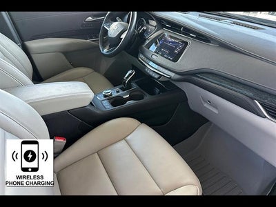 2023 Cadillac XT4 AWD Premium Luxury