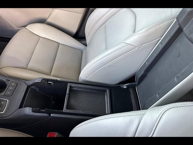 2023 Cadillac XT4 AWD Premium Luxury