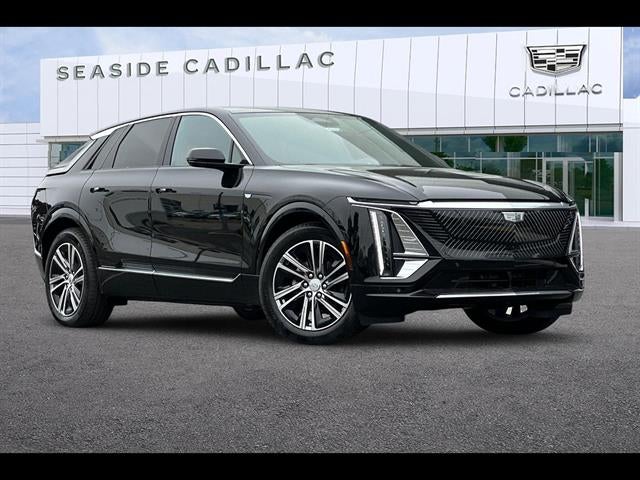 2025 Cadillac LYRIQ Luxury 1