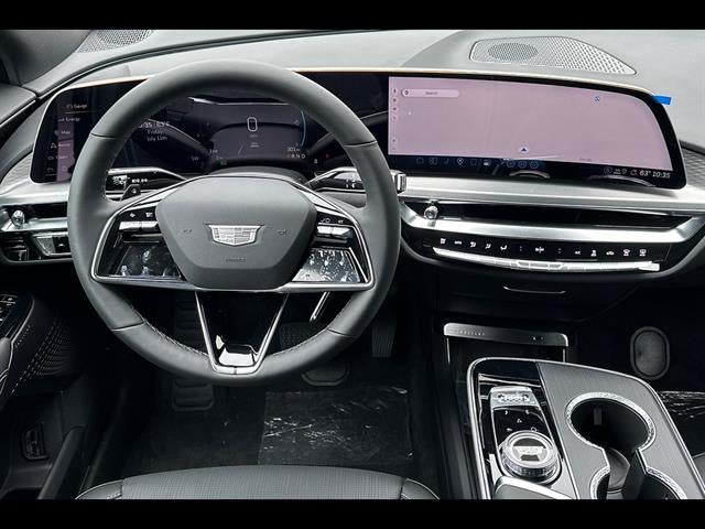 2025 Cadillac LYRIQ Luxury 1
