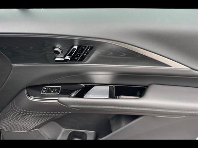 2025 Cadillac LYRIQ Luxury 1