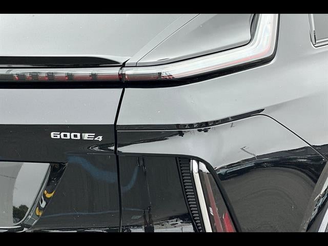 2025 Cadillac LYRIQ Luxury 1