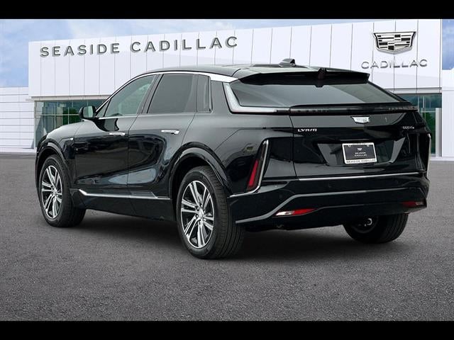 2025 Cadillac LYRIQ Luxury 1