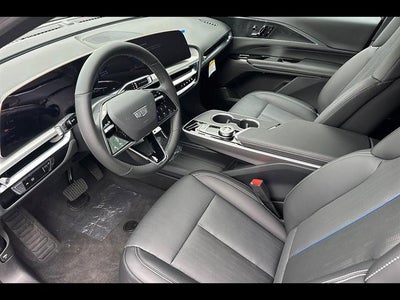 2025 Cadillac LYRIQ Luxury 1