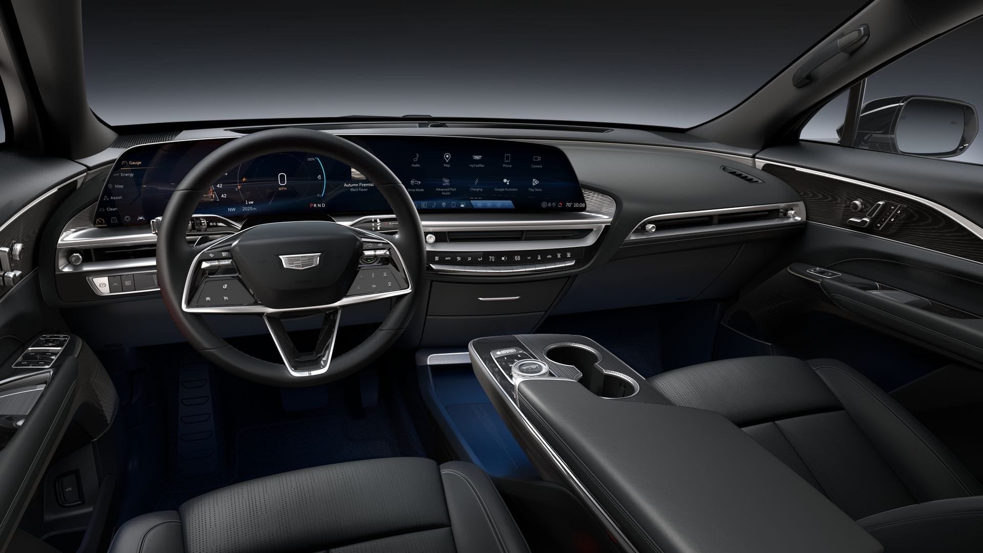 2025 Cadillac LYRIQ Luxury 1
