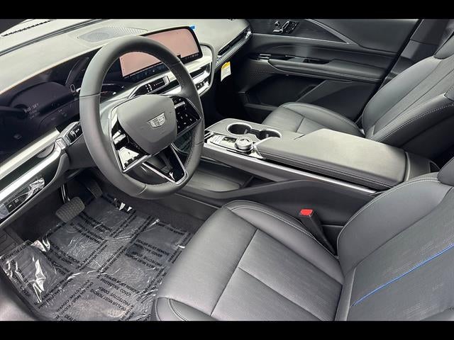 2025 Cadillac LYRIQ Sport 1