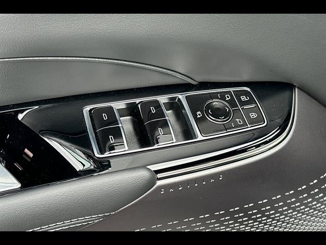 2025 Cadillac LYRIQ Sport 1