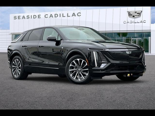 2025 Cadillac LYRIQ Sport 2