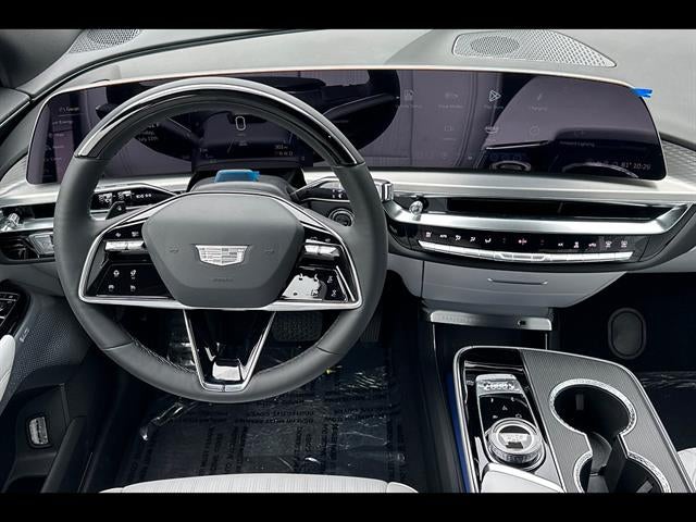 2025 Cadillac LYRIQ Sport 2