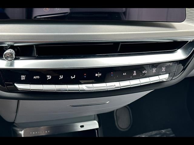 2025 Cadillac LYRIQ Sport 2