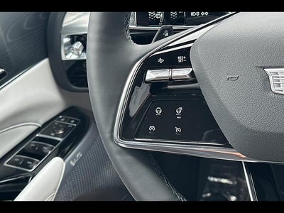2025 Cadillac LYRIQ Sport 2
