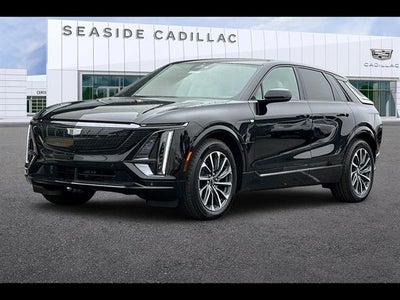 2025 Cadillac LYRIQ Sport 2