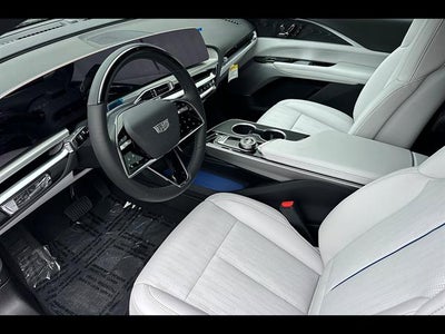 2025 Cadillac LYRIQ Sport 2