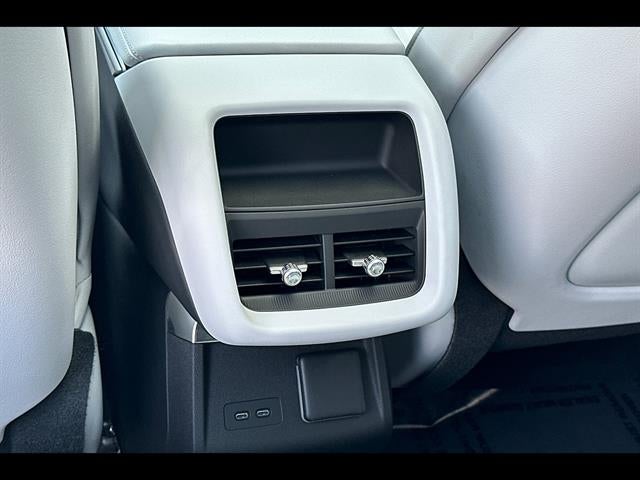 2025 Cadillac LYRIQ Sport 2