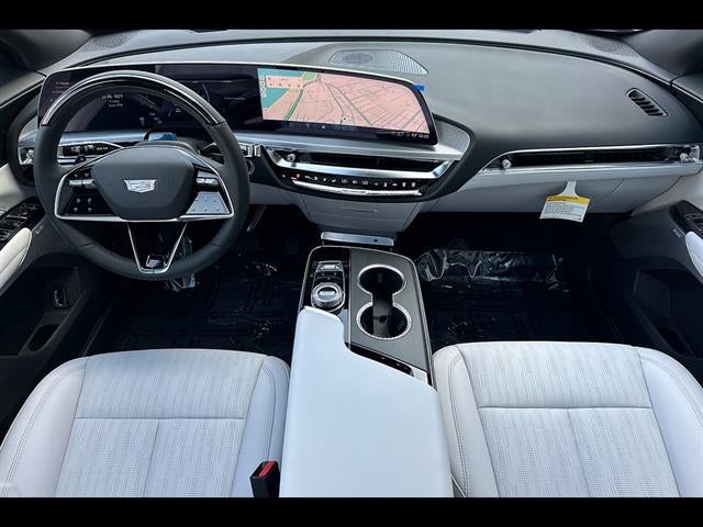 2025 Cadillac LYRIQ Sport 2