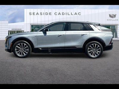 2025 Cadillac LYRIQ Sport 2