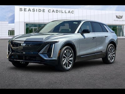 2025 Cadillac LYRIQ Sport 2