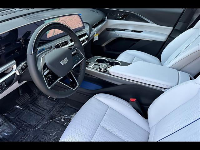 2025 Cadillac LYRIQ Sport 2