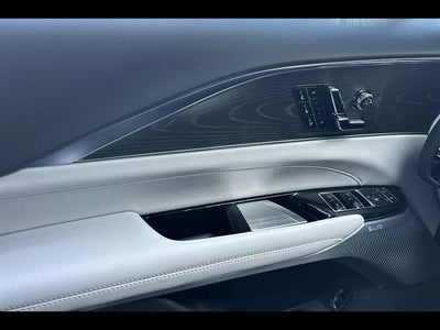 2025 Cadillac LYRIQ Sport 2