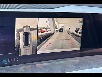 2025 Cadillac ESCALADE IQ Luxury 2