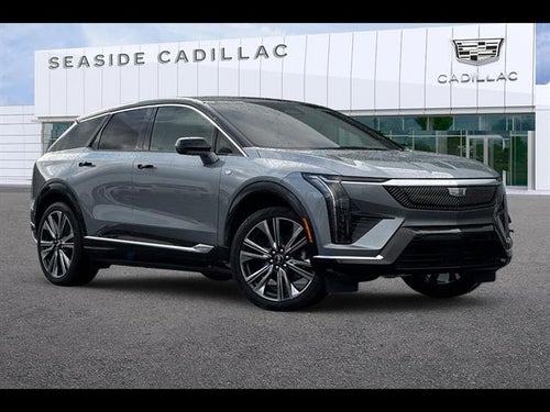 2025 Cadillac OPTIQ Luxury 2