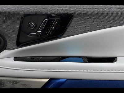 2025 Cadillac OPTIQ Luxury 2
