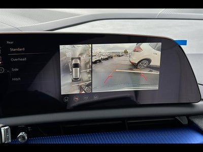 2025 Cadillac OPTIQ Luxury 2