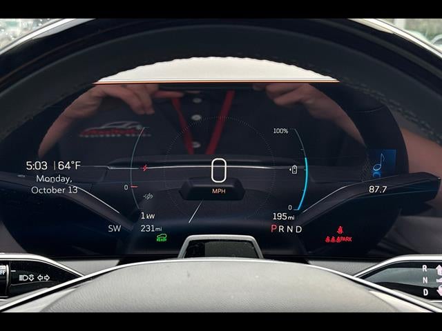 2025 Cadillac OPTIQ Luxury 2