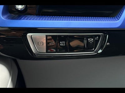2025 Cadillac OPTIQ Luxury 2