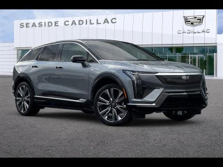 2025 Cadillac OPTIQ Luxury 2