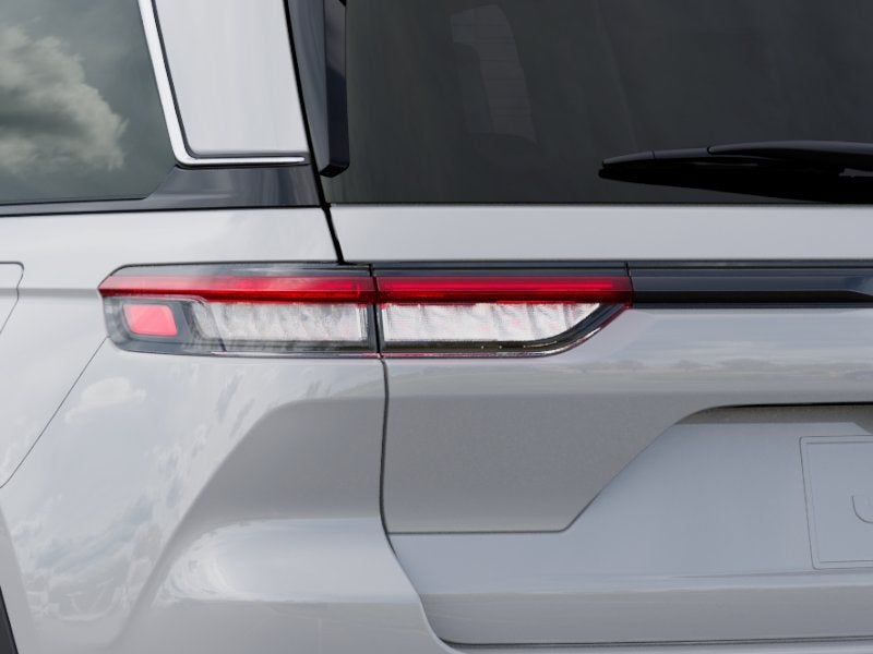 2025 Jeep Grand Cherokee GRAND CHEROKEE LAREDO X 4X2