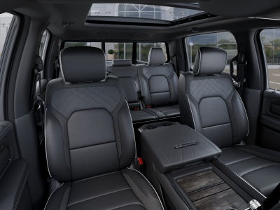 2025 RAM Ram 1500 RAM 1500 LIMITED CREW CAB 4X4 6'4' BOX