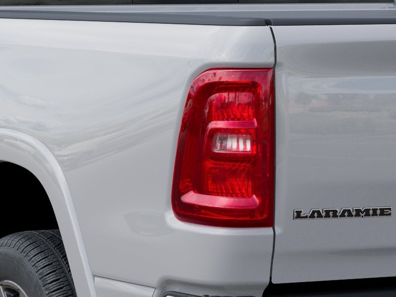 2025 RAM Ram 1500 RAM 1500 LARAMIE CREW CAB 4X4 6'4' BOX