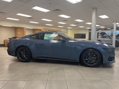 2025 Ford Mustang Dark Horse