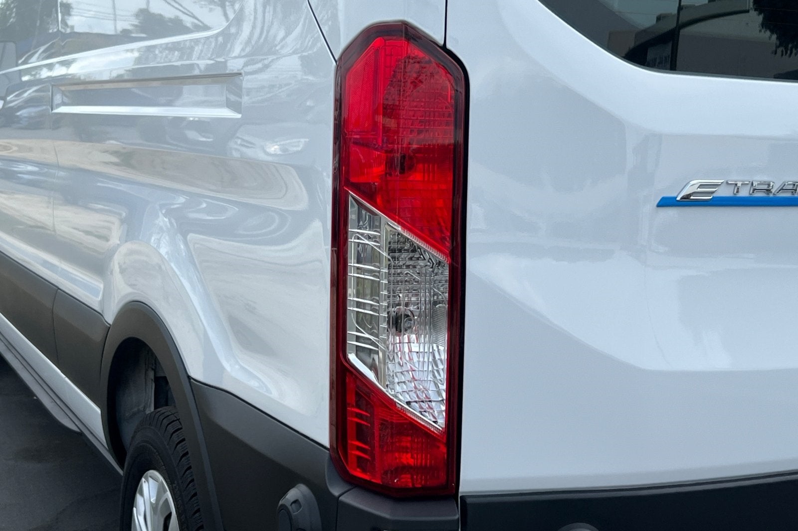 2023 Ford E-Transit-350 Base