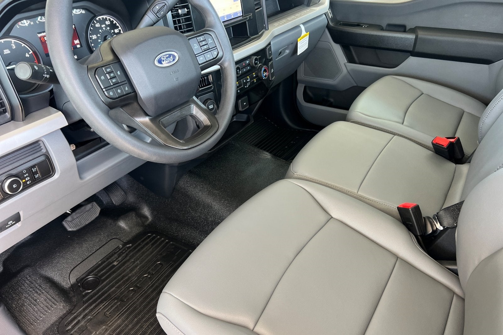 2025 Ford F-350SD XL