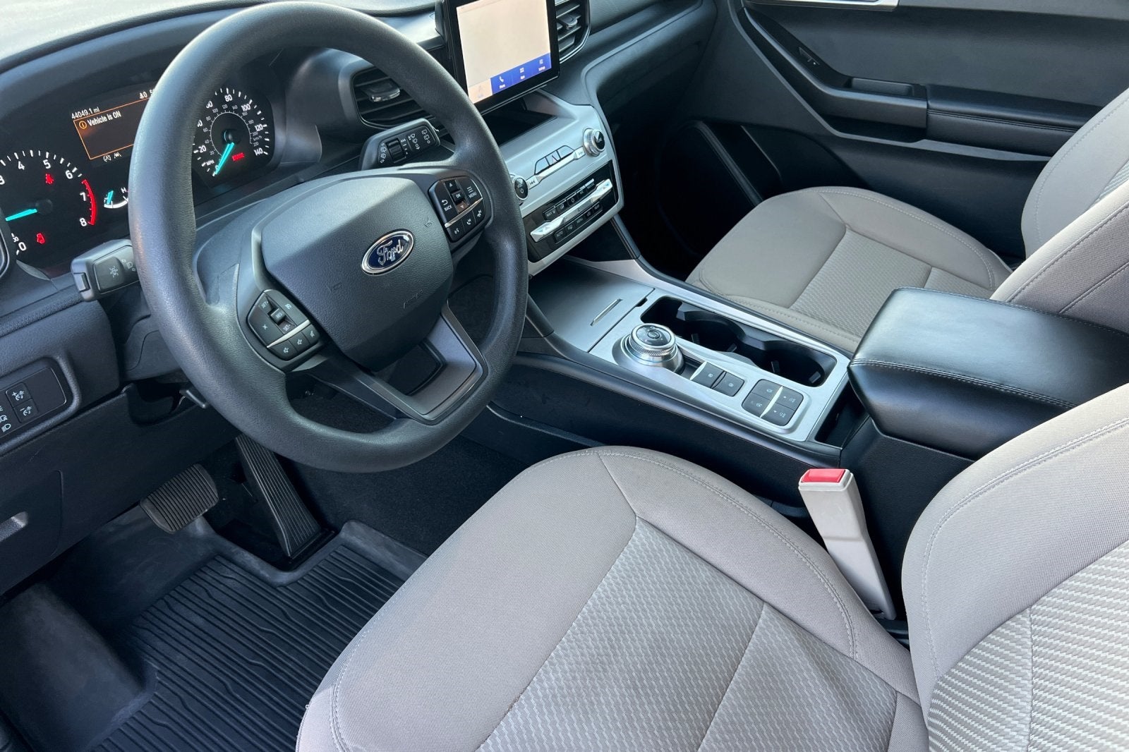 2021 Ford Explorer Base