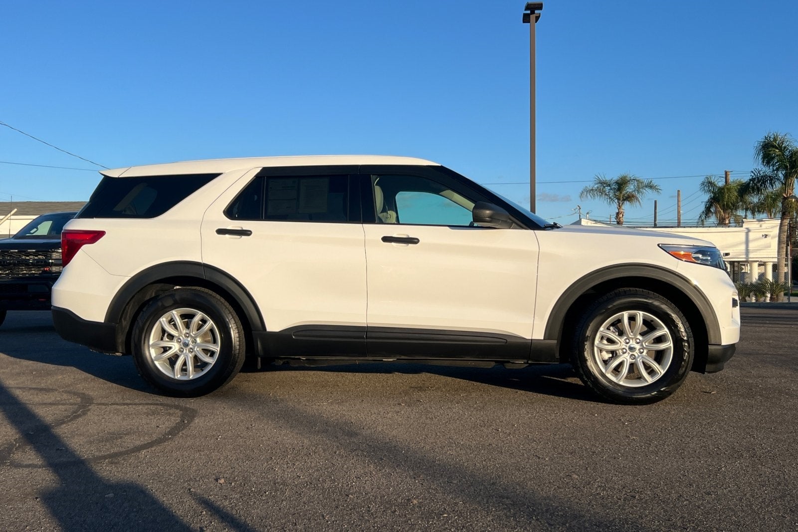 2021 Ford Explorer Base