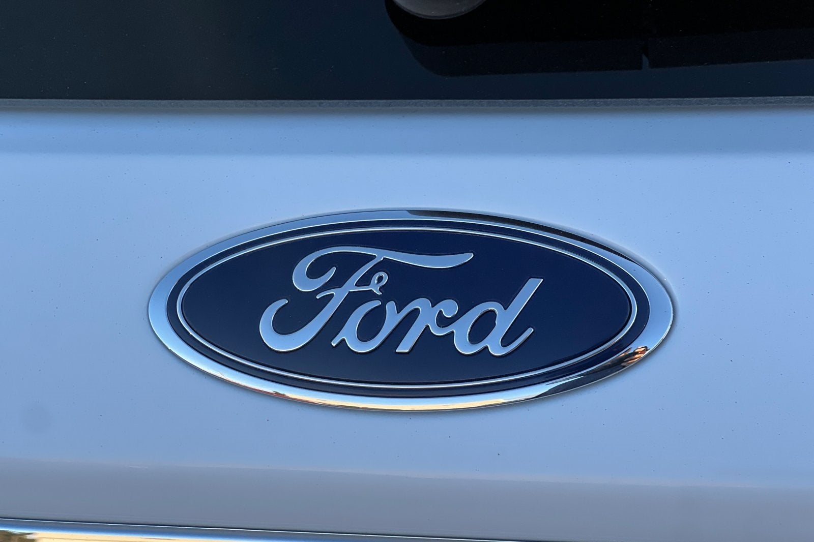 2021 Ford Explorer Base