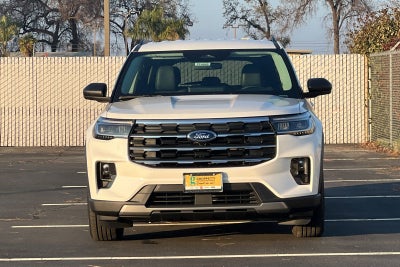 2025 Ford Explorer Active