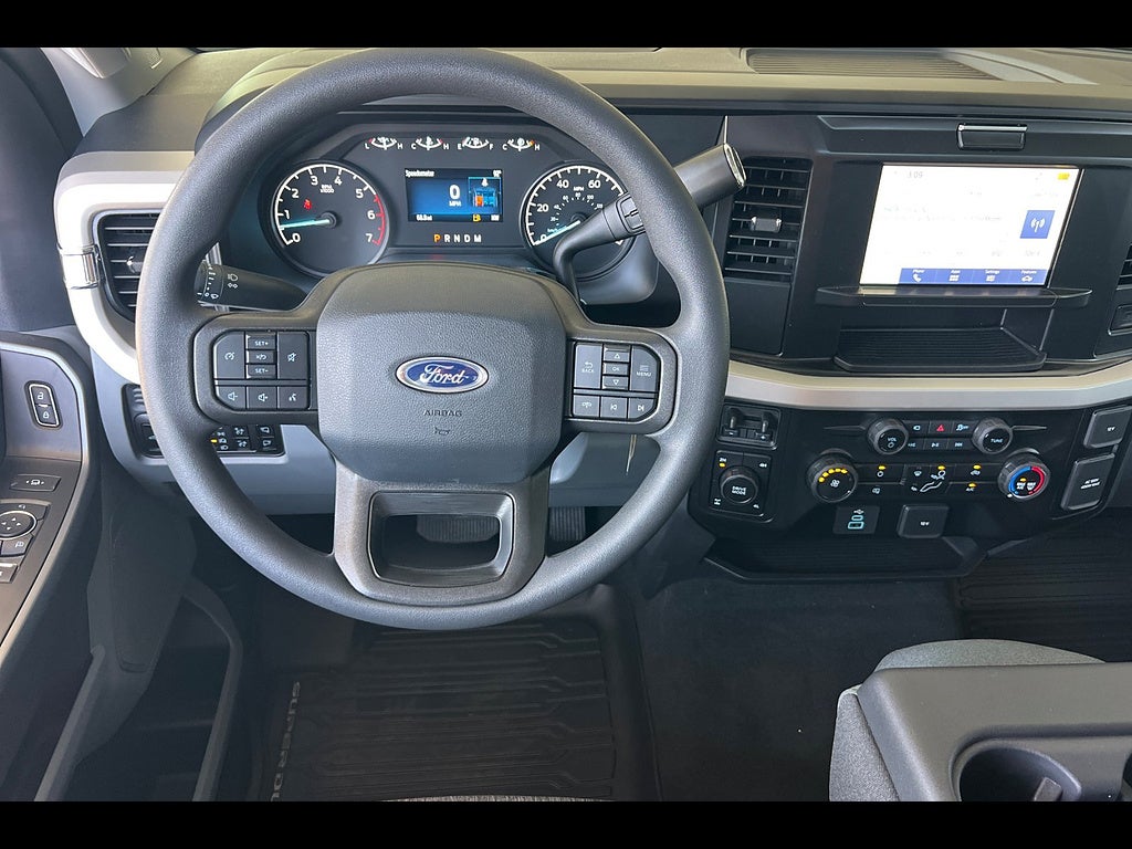 2025 Ford F-350 XLT