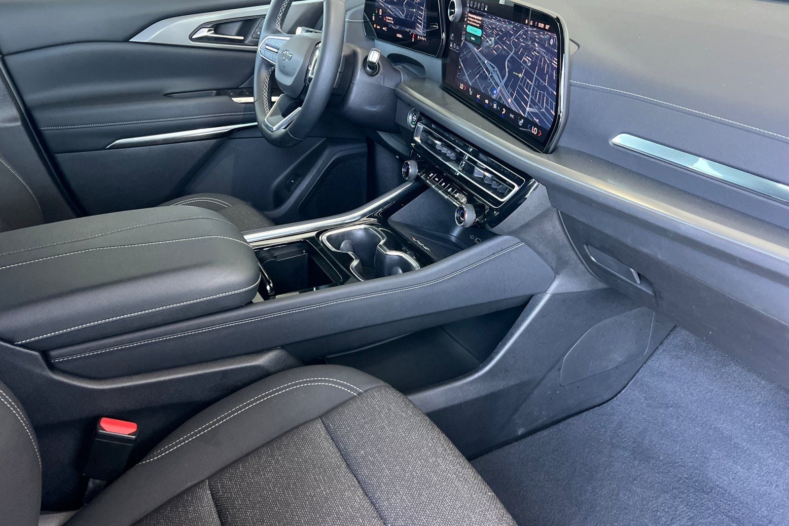 2024 Chevrolet Traverse LT 2LT
