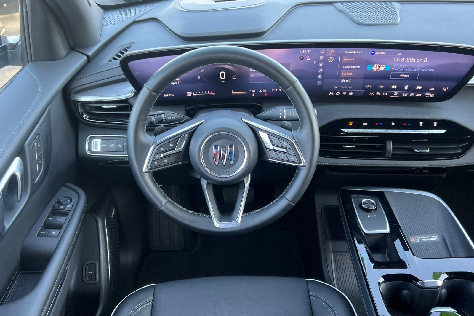 2025 Buick Enclave Preferred