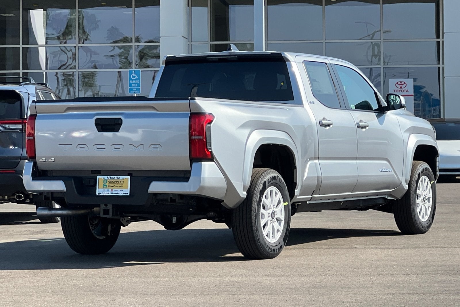 2025 Toyota Tacoma SR5
