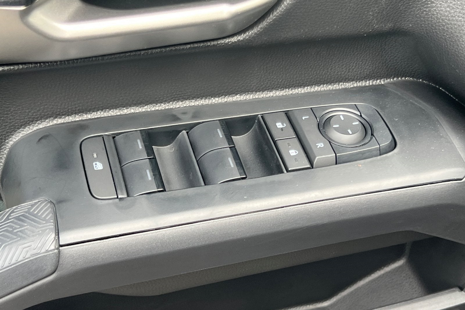 2025 Toyota Tacoma i-FORCE MAX Trailhunter