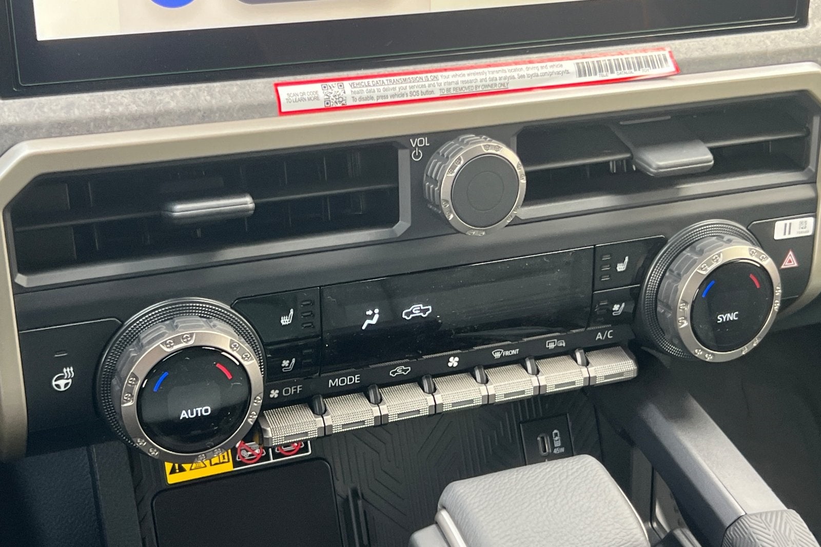 2025 Toyota Tacoma i-FORCE MAX Trailhunter