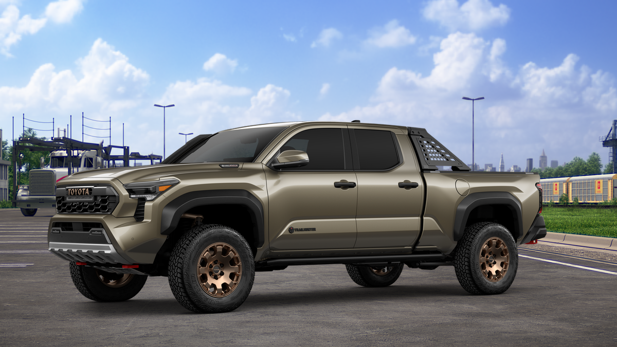 2026 Toyota Tacoma i-FORCE MAX Trailhunter